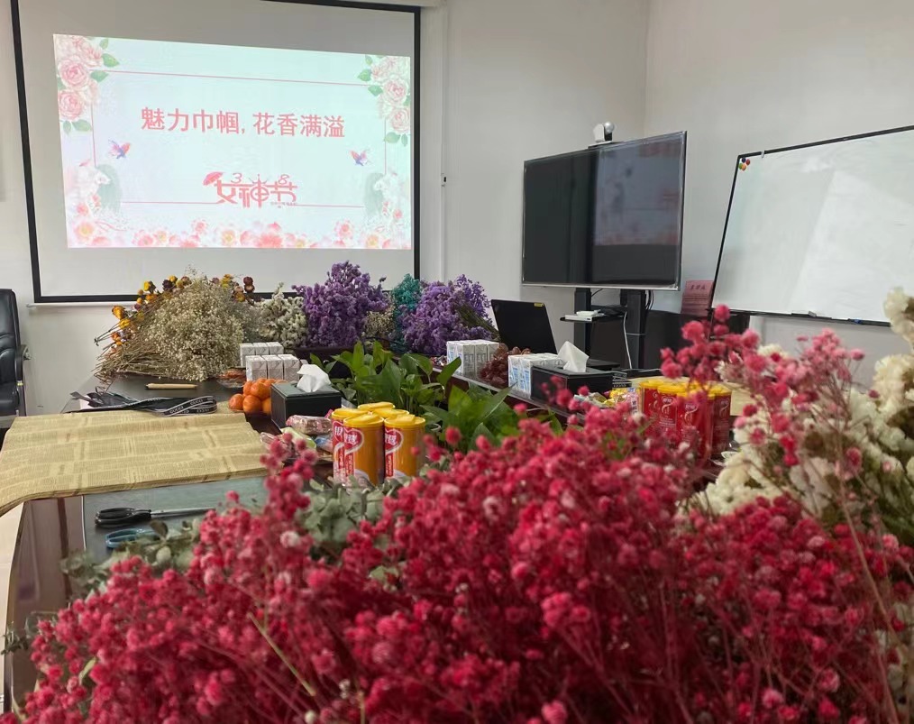 雷火网站登录入口,雷火（中国）
,宏明日望,株洲电子科技,湖南电容器,株洲电容器,电容器